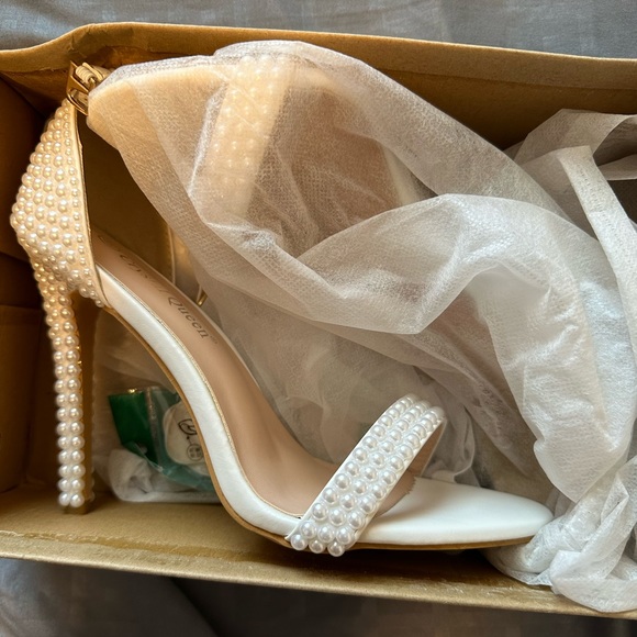 Pearl heels - Picture 2 of 8